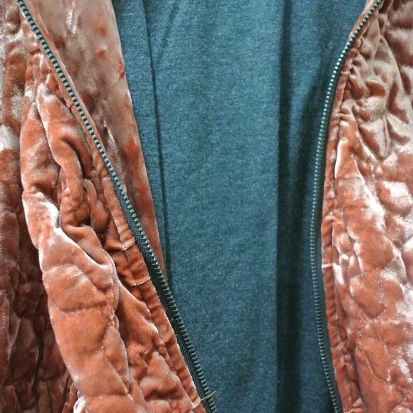 Bernardo Quilted Velvet Bomber Jacket - Picture 9 of 10